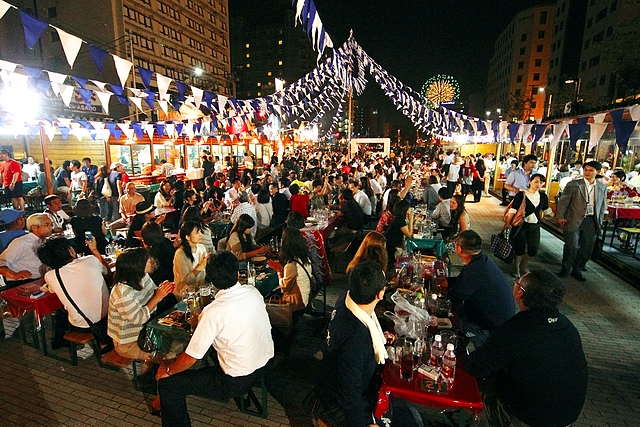 2012年度　小樽ビール 夏のビアガーデン営業中