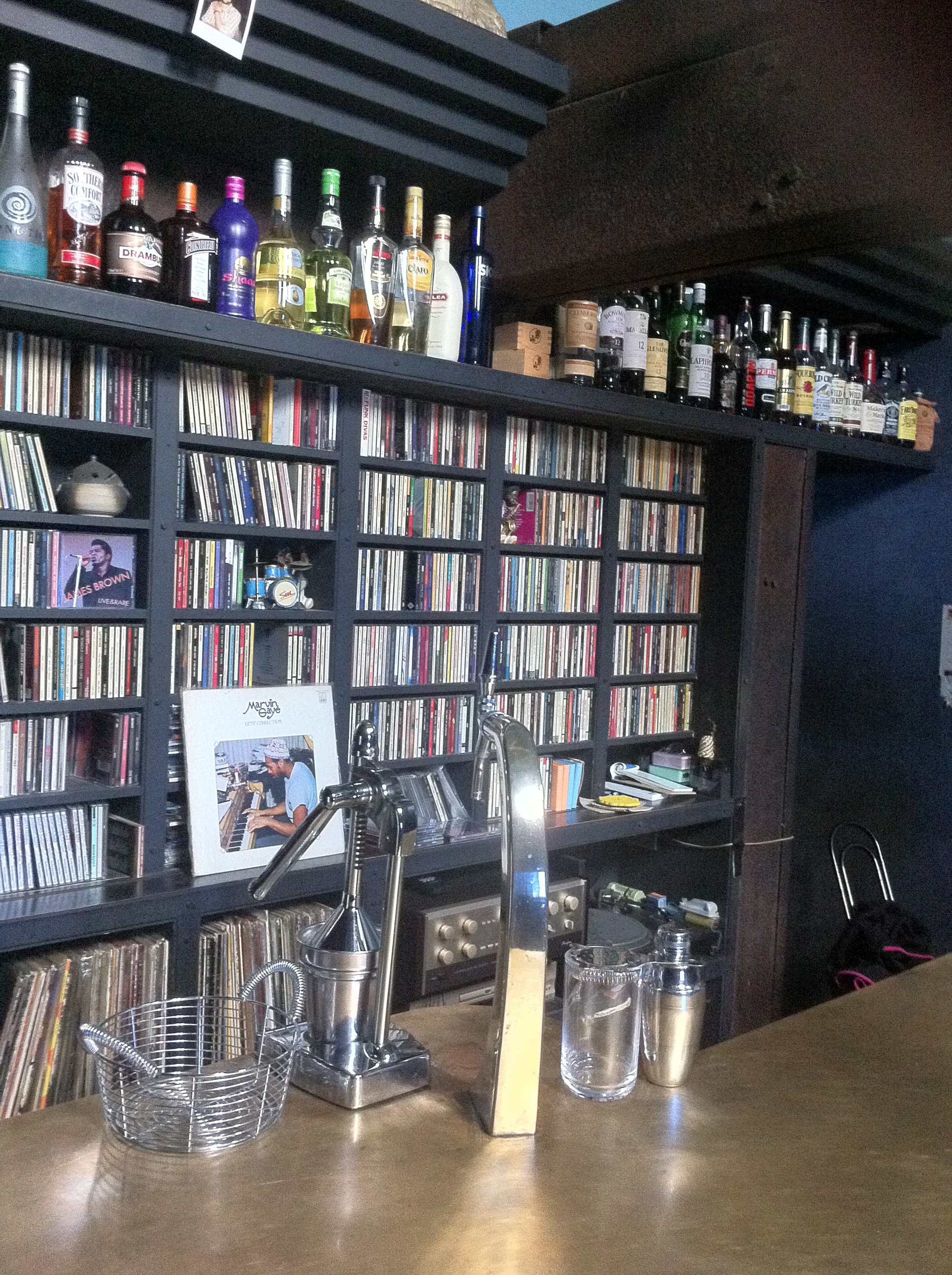 小樽のソウルバー「Thirsty Soul」での樽生の取扱いが始まりました。